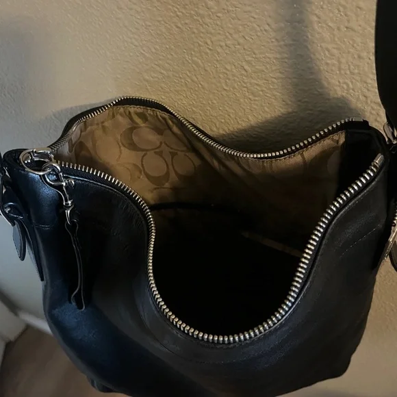 Vintage coach legacy Black Leather cross body Bag - Picture 8 of 9